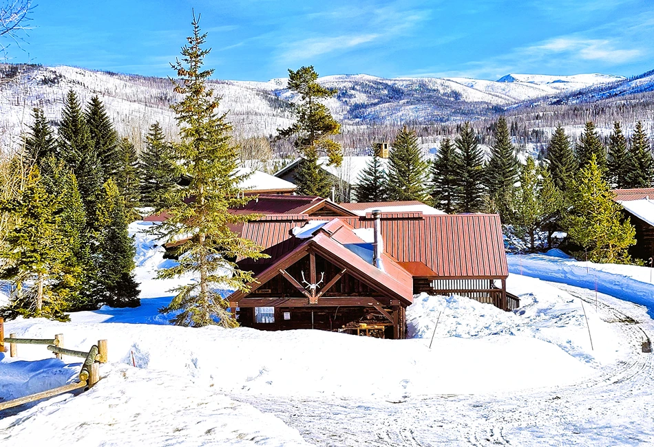 Scenic winter views at Vista Verde Ranch. Photo credit: Nancy Schretter